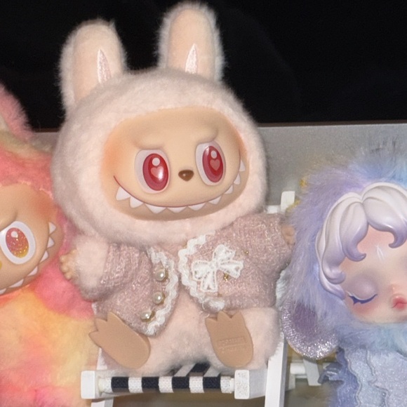 Labubu Have a Seat Dada Pop Mart authentic - Picture 8 of 8